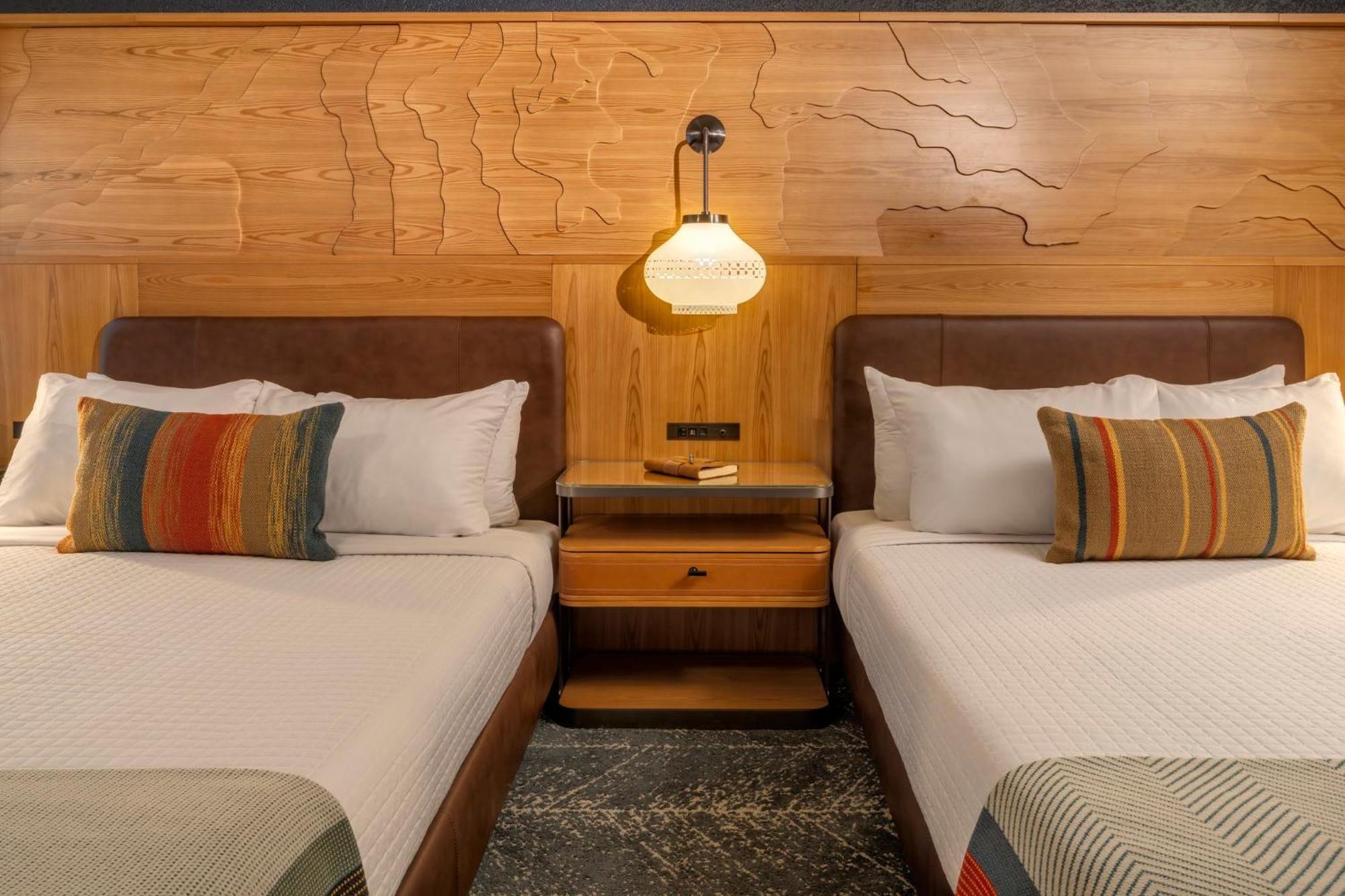 Aviator Hotel Anchorage Bagian luar foto
