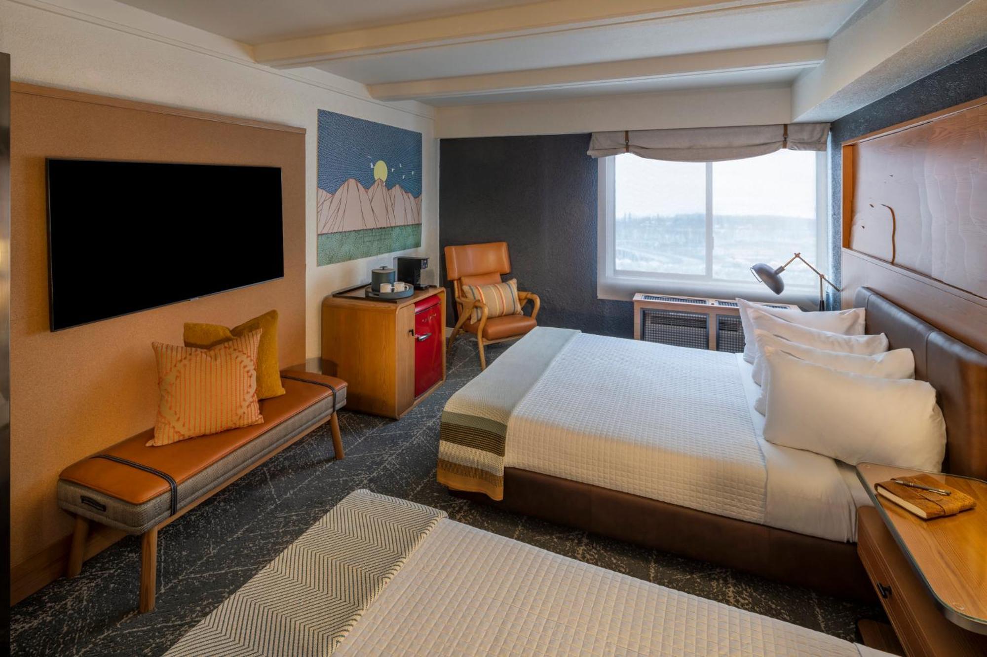 Aviator Hotel Anchorage Bagian luar foto